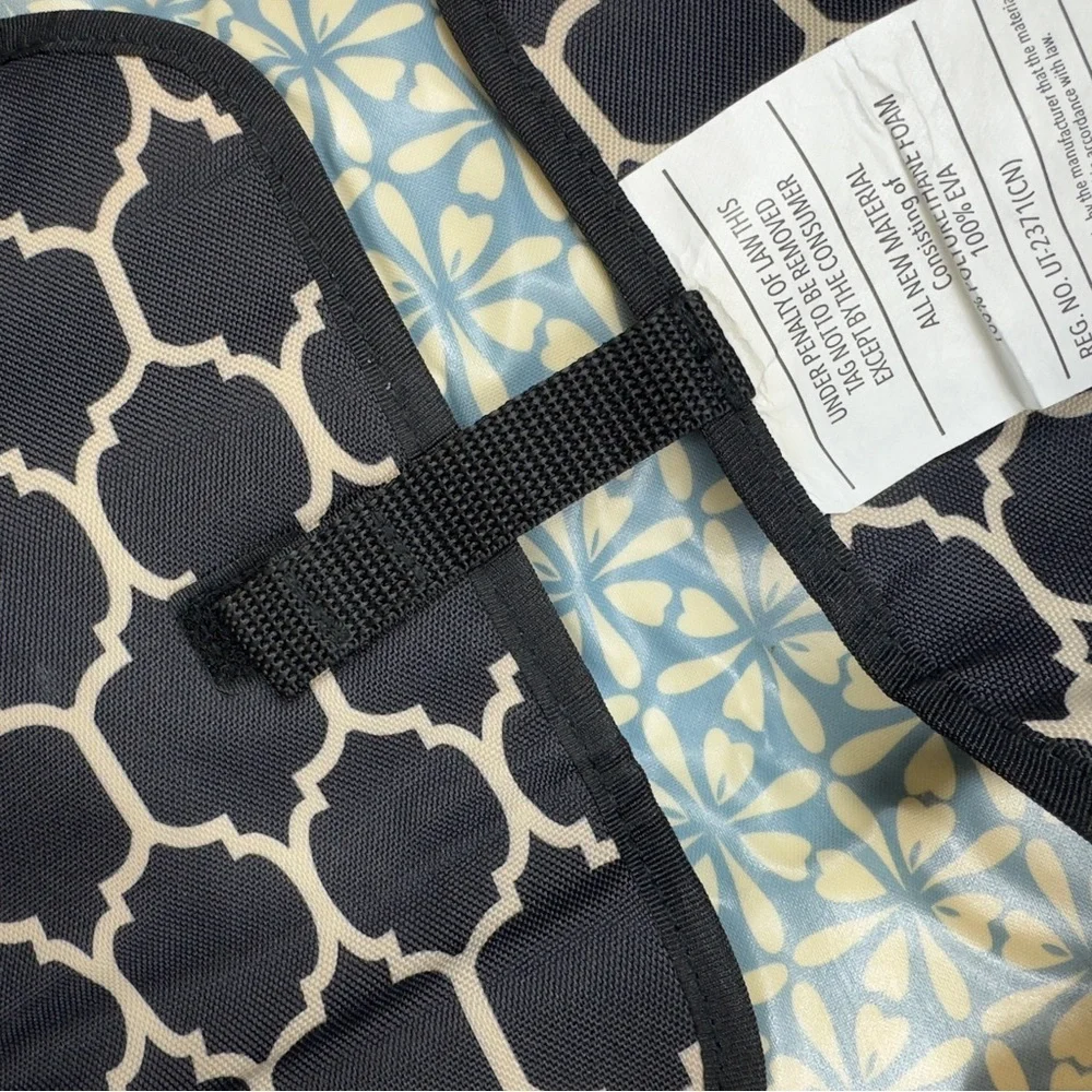 Skip Hop Travel Diaper Changing Pad Station & Bag Unisex black & tan